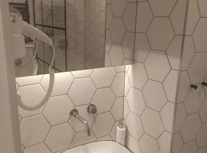 Mieszkanie W Kamienicy 4c Apartment *