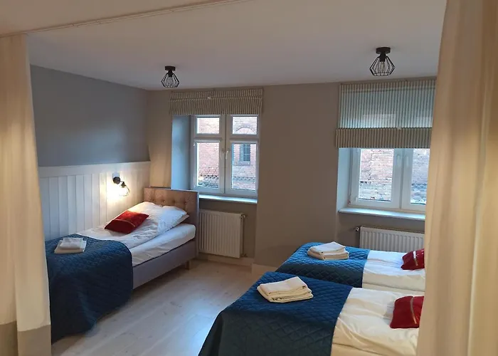 Mieszkanie W Kamienicy 4c *